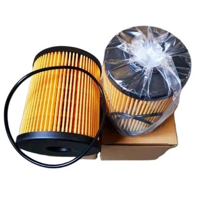 L'équipement est équipé d'un filtre à carburant de type PF7977.