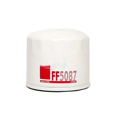 Élément de filtre à carburant pour camions et tracteurs Parties de moteur diesel N° de référence P550048