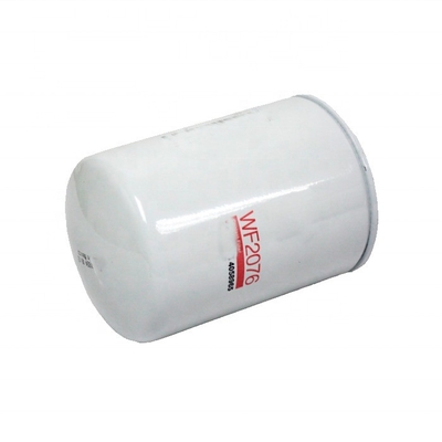 Filtre de liquide de refroidissement pour moteur diesel pour ateliers de réparation de machines WF2076 P552076 3318319 R37961D5