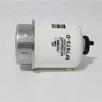 BF7673-D Filtre de séparateur d'eau et de carburant pour camions lourds P550351 FS19516 Pièces du moteur