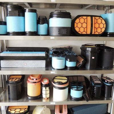 Pièces Filtre à urée Kit Filtre à carburant 4388378 1421089 A0001421089 KD70436 pour camions lourds