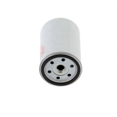 Filtre à carburant pour excavatrice Hydwell 6732-71-6111 P550440 76,8*76,8*120 pour pièces de pièces d'excavatrice