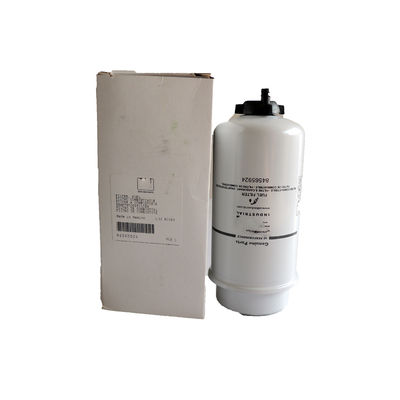 Filtreur d'huile de tracteur FSTAR MPV Filtreur de carburant 84565924 SN70133 avec une filtration excellente