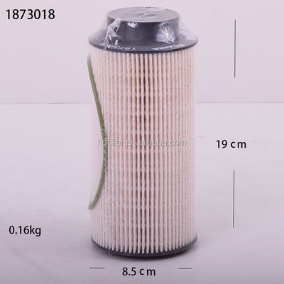 Élément de filtre à carburant P550628 pour les pièces de moteurs de camions 111122 87696188 40050400157 KX1821D