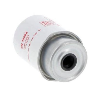 Le filtre à carburant P551432 05821377 2506527 EFG1844386518 RE546336