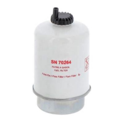 Le filtre à carburant P551432 05821377 2506527 EFG1844386518 RE546336