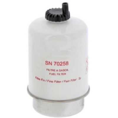 2339856 P551432 RE533026 36944 05821377 Filtre à carburant pour pièces de machines agricoles