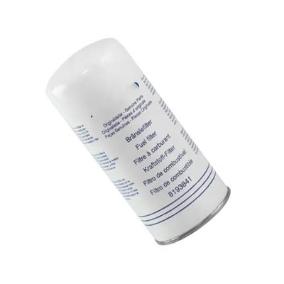 Produits alimentaires et boissons P550372 SN 5272 94*94*210mm Filtre à carburant pour pièces de moteur de camion